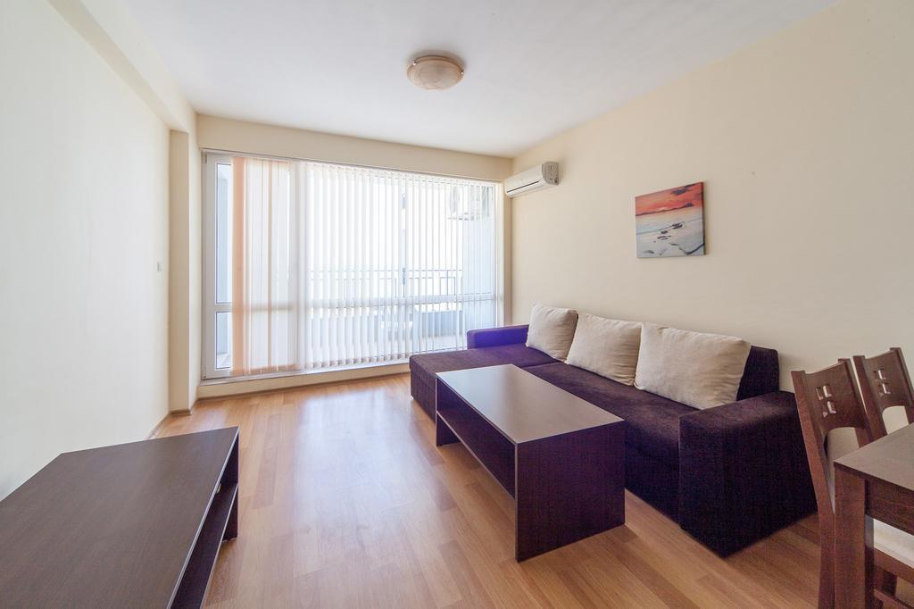 Panorama Kabakum Apartments - Free Parking Zlatni pjasătsi Eksteriør bilde