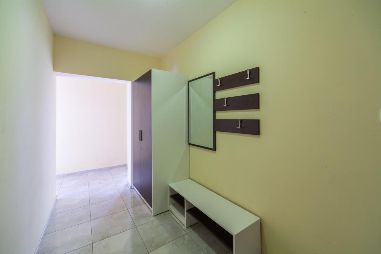 Panorama Kabakum Apartments - Free Parking Zlatni pjasătsi Eksteriør bilde