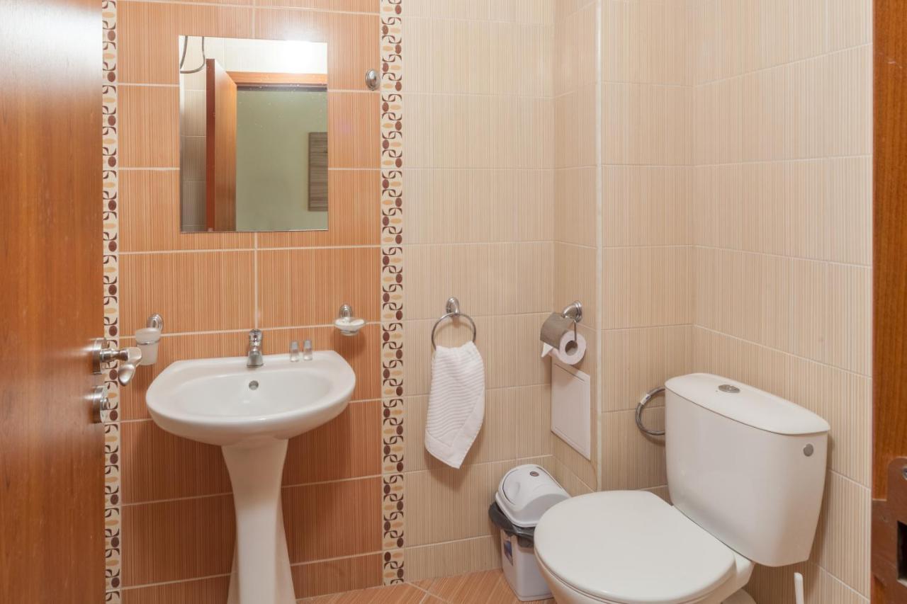Panorama Kabakum Apartments - Free Parking Zlatni pjasătsi Eksteriør bilde