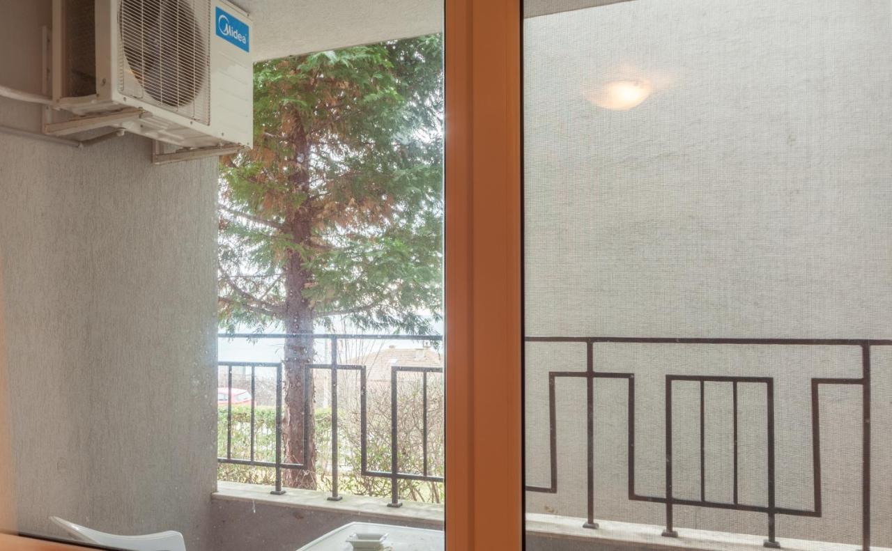 Panorama Kabakum Apartments - Free Parking Zlatni pjasătsi Eksteriør bilde